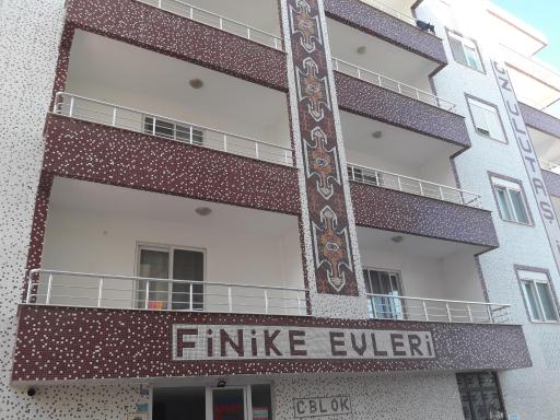 Oz Ulutas Apart Evleri - Housity