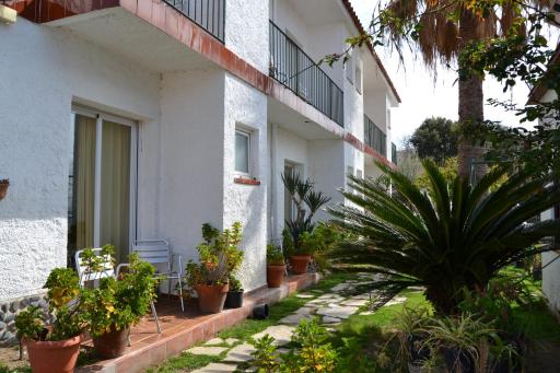 Hostal Casa Torrent - Housity