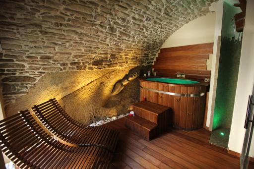 MIRUTT Relax by Keyhole Selection - Housity
