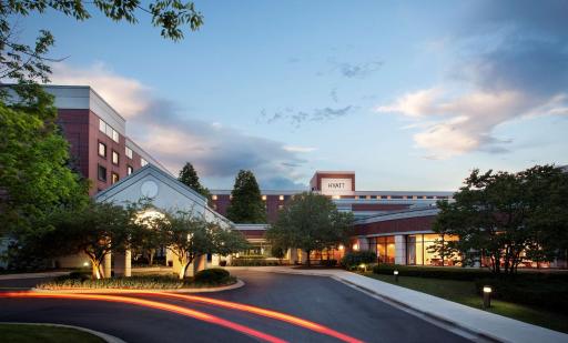 Hyatt Regency Deerfield - Housity