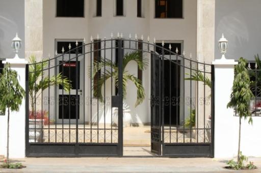 WaveCrest Luxury Boutique Apartments - Housity