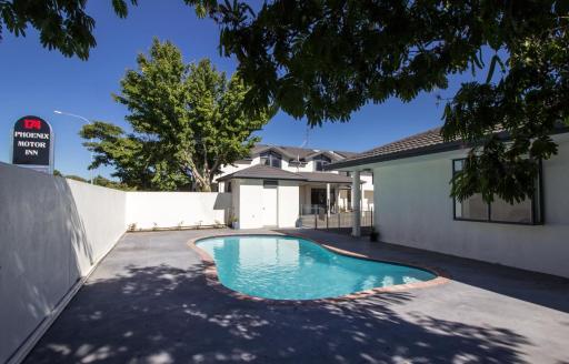 ASURE Phoenix Motor Inn - Housity