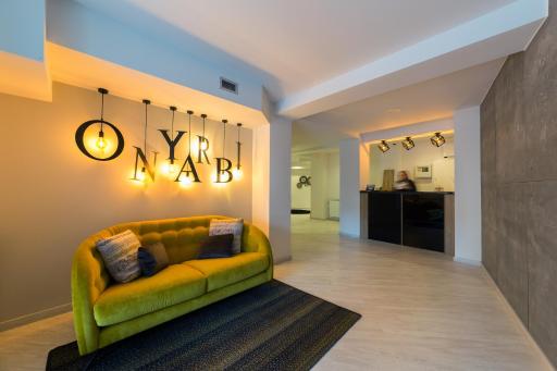 Hotel Onyarbi - Housity