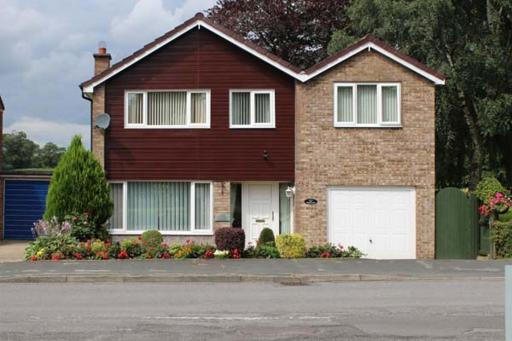 Bridge End - Housity