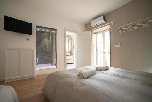 Suite Dreams - Housity