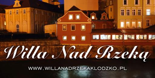 Willa nad rzeką - Housity