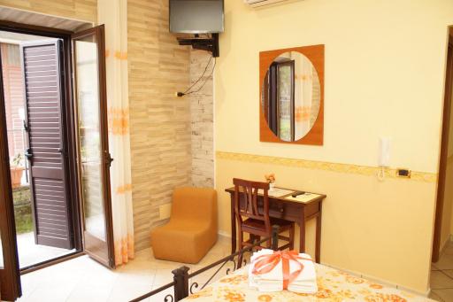 B&B Al Porto - Housity