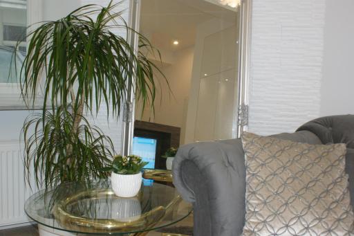 Lovely apartment- Poznanska 16 - Housity