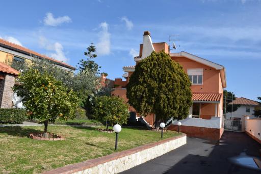 Villa Cinzia - Housity
