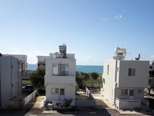 Sandy Beach Complex - Housity