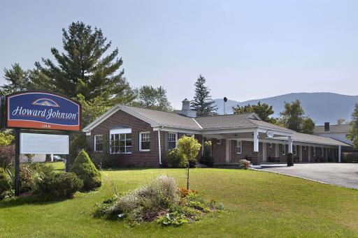 Howard Johnson by Wyndham Williamstown - Housity