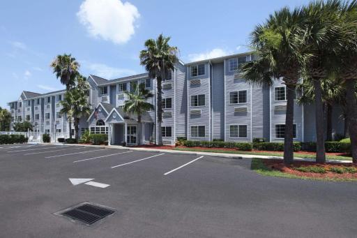 Microtel Inn & Suites by Wyndham Palm Coast I-95 - Housity