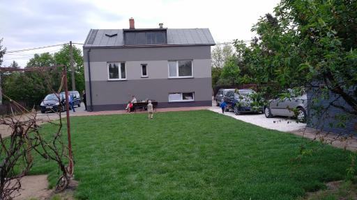 Dom Jurajski - Housity