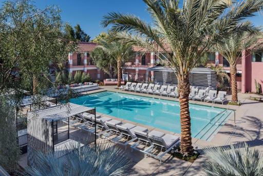 Sands Hotel and Spa - Housity
