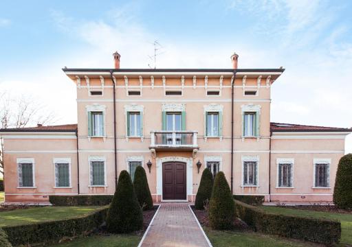 B&B Residence il Ciliegio , Via Villa Superiore 93 Luzzara - Housity