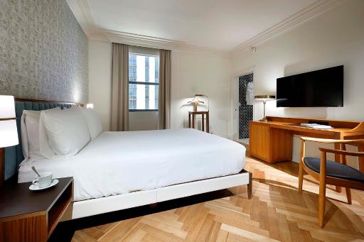 Eurostars Langford - Housity
