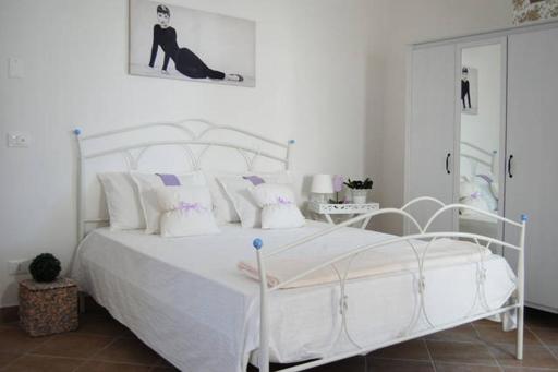 La Casa Bianca - Housity