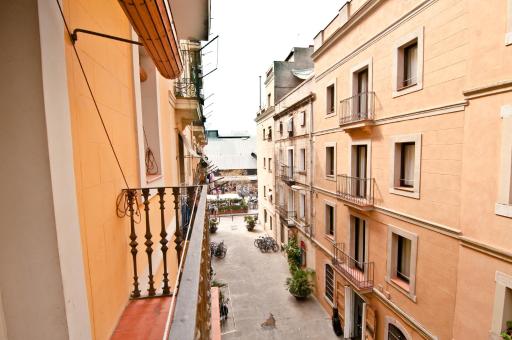 Barceloneta Suites Apartments Market - Housity