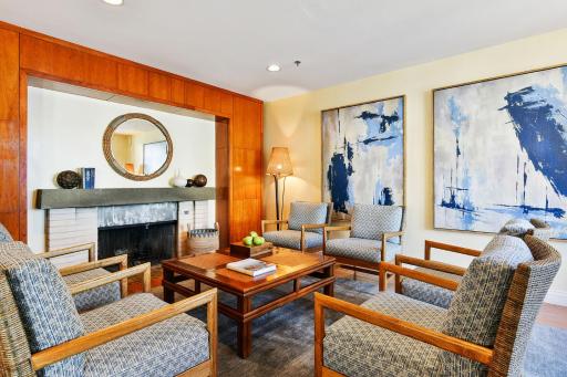 Waters Edge - Housity