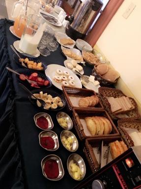 Hotel Premier - Housity