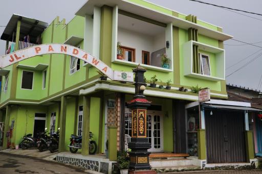 Homestay Bougenvil - Housity