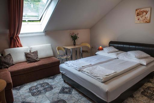 BL Luxus Apartman - Housity