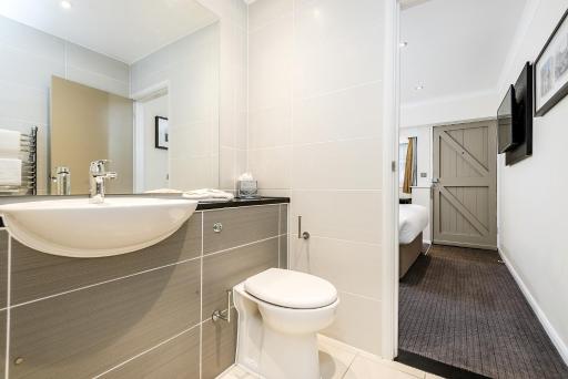 New Place - Housity