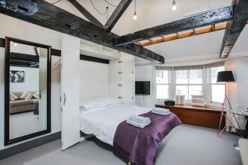 Sea La Vie - Housity