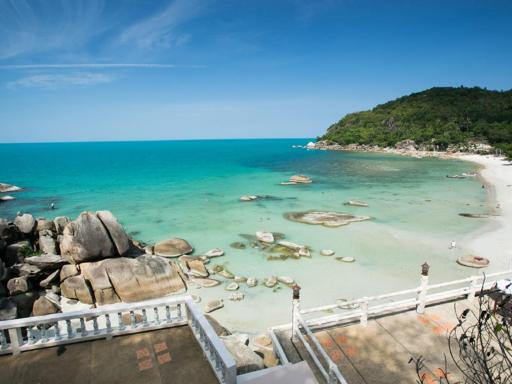 Crystal Bay Beach Resort - Housity