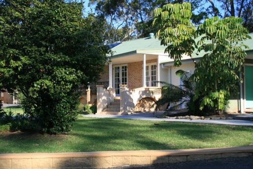 Colin's Garden - Housity