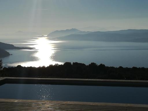 Luxury villa in Kechria - Housity