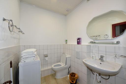 Brilliant location 1 - Housity