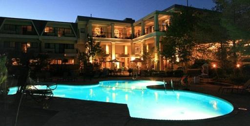 Hockley Valley Resort - Housity