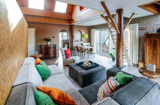 Engelbarn - Housity
