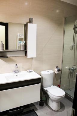 Lasha Apartment - Housity