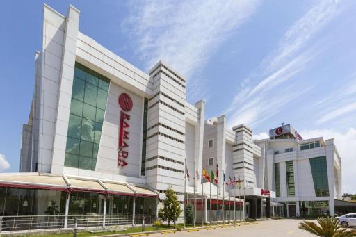 Ramada Plaza By Wyndham Izmit - Housity