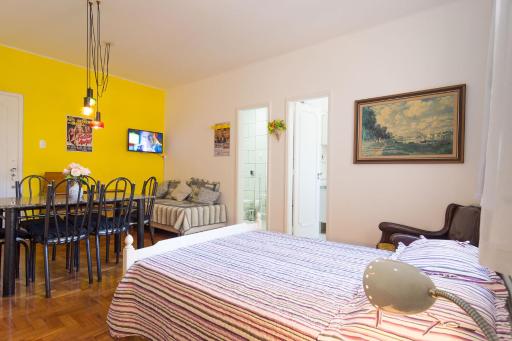 FLAT 208 - Housity