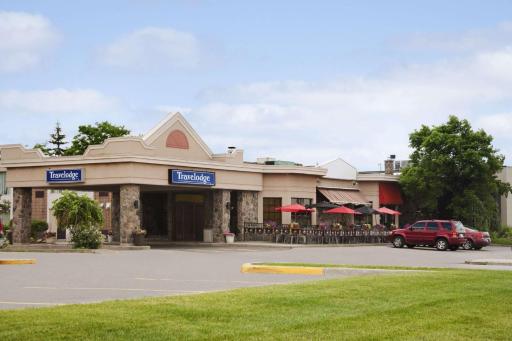 Travelodge by Wyndham Cambridge - Waterloo - Housity