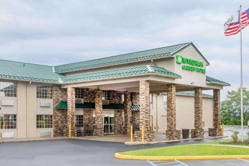 Wyndham Garden Hotel Cross Lanes Charleston - Housity