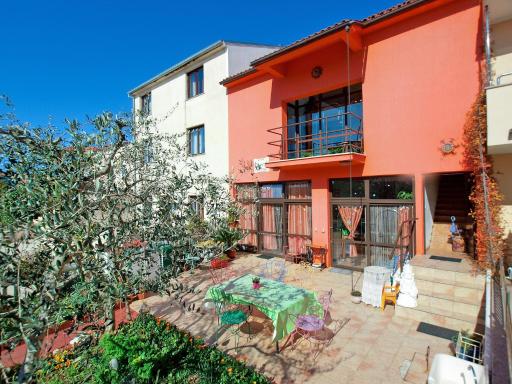 Apartments Kada 1571 - Housity