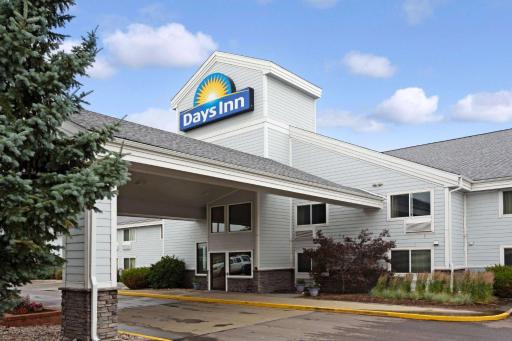 Days Inn by Wyndham Cheyenne - Housity