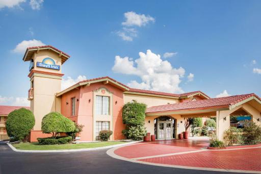 Days Inn by Wyndham Little Rock/Medical Center - Housity