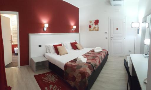 B&B La casa di Atena e Artemide - Housity