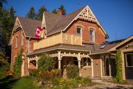 Foxingham Farm Bed & Breakfast - Housity