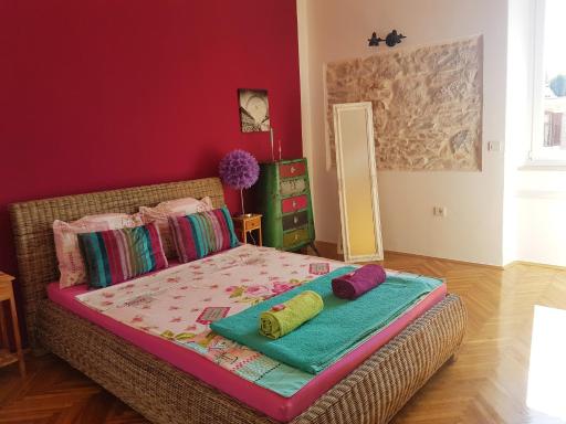 Excellent city apartment in antic Pula - Housity
