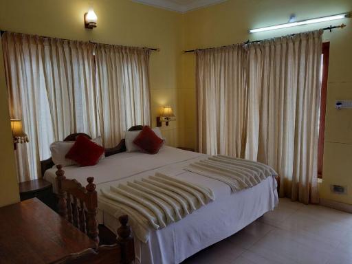 Beach Florra Inn - Housity