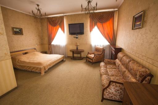 Magnat Lux Hotel - Housity