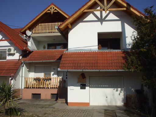 Heppház - Housity
