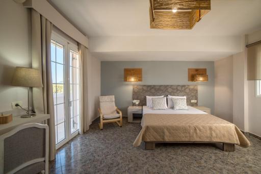 Bruma Luxury Residence - Housity