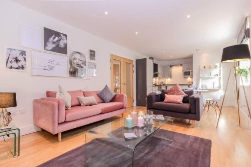 Oxfordshire Living - The Alice Apartment - Oxford - Housity